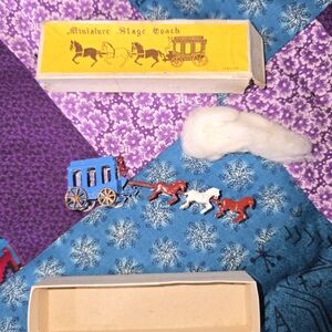 Miniature Stage Coach Set with Blue and Red Colors